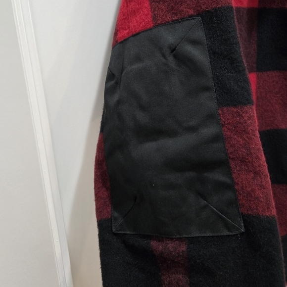 FJALLRAVEN CANADA WOOL PADDED JACKET SHACKET RED BLACK BUFFALO PLAID MEN MEDIUM - Picture 5 of 16